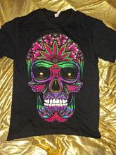Cargar imagen en el visor de la galería, CALAVERA SAGRADA 💀💚