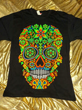 Cargar imagen en el visor de la galería, CALAVERA WIXÁRIKA III 💀✨️