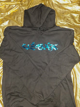 Cargar y reproducir el video en el visor de la galería, Hoodie VEGAN | Edición Caligrafía de Autor
